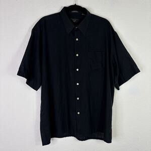 Countess Mara Black Short Sleeve Shirt Size XL Cotton Blend made in Hong Kong